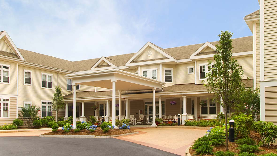 Atria Senior Living Options in Boston, MA | Atria